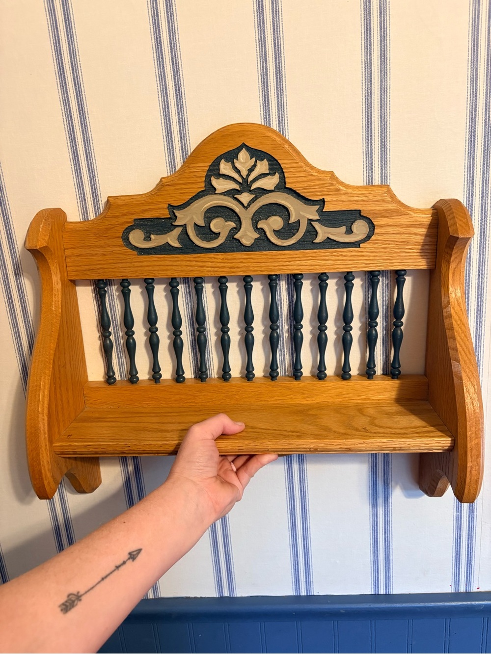 Wood Wall Shelf with Decorative Scroll in Natural Oak and Dark Blue